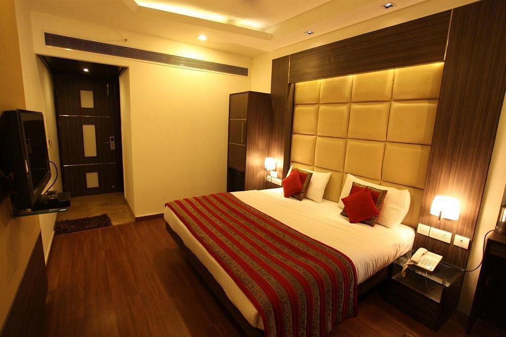 Hotel The Prime Balaji Deluxe At New Delhi Railway Station - Free Airport Pickup Exterior foto