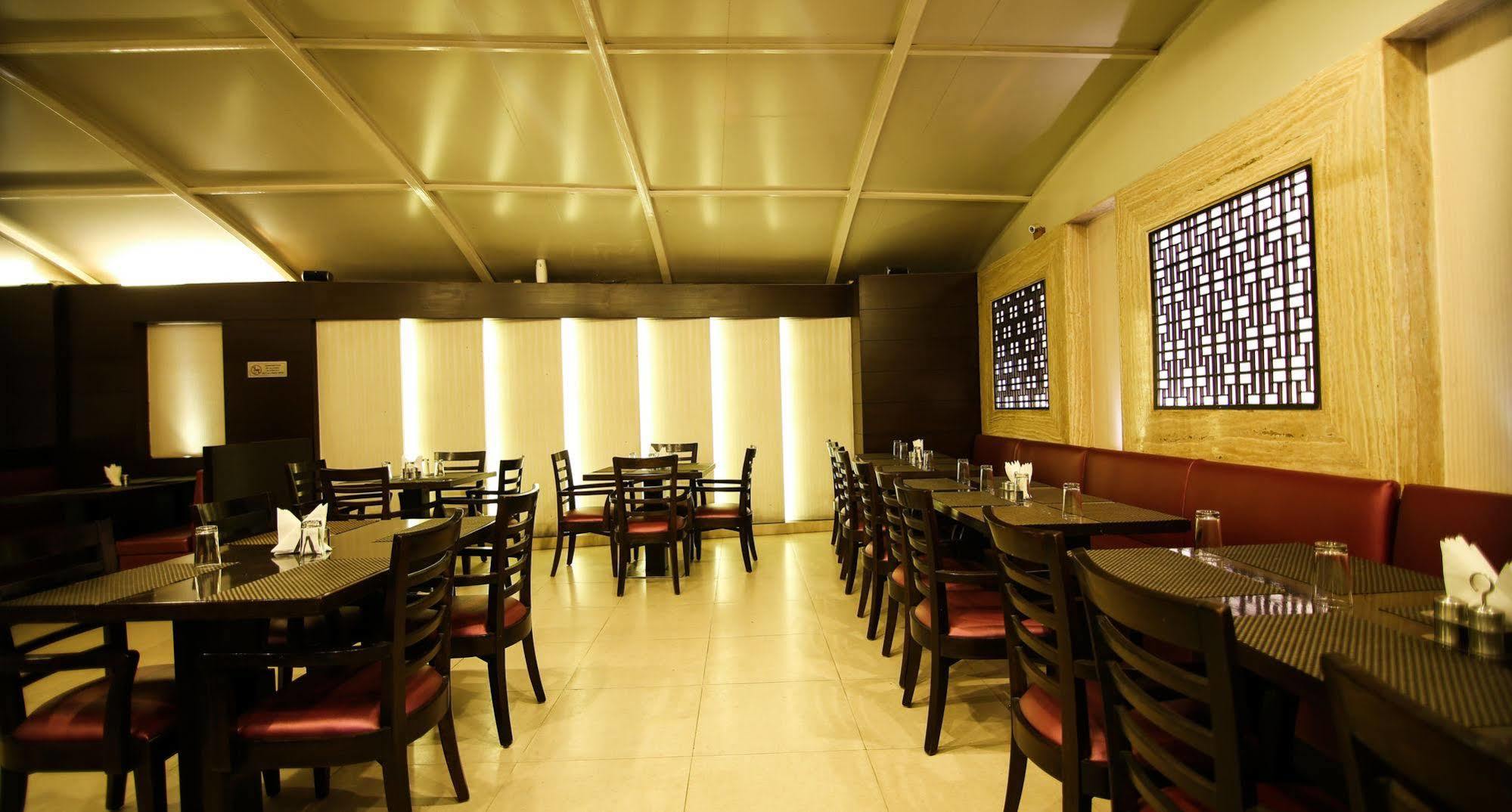 Hotel The Prime Balaji Deluxe At New Delhi Railway Station - Free Airport Pickup Exterior foto