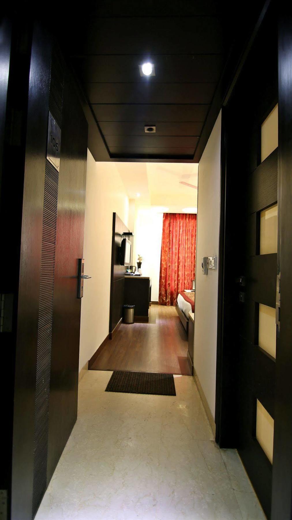 Hotel The Prime Balaji Deluxe At New Delhi Railway Station - Free Airport Pickup Exterior foto